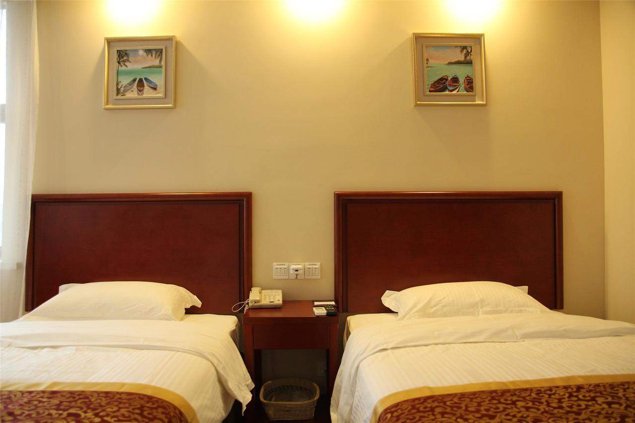 Greentree Inn Jiangsu Taizhou Taixing East Guoqing Road Rt-Mart Business Hotel Zewnętrze zdjęcie